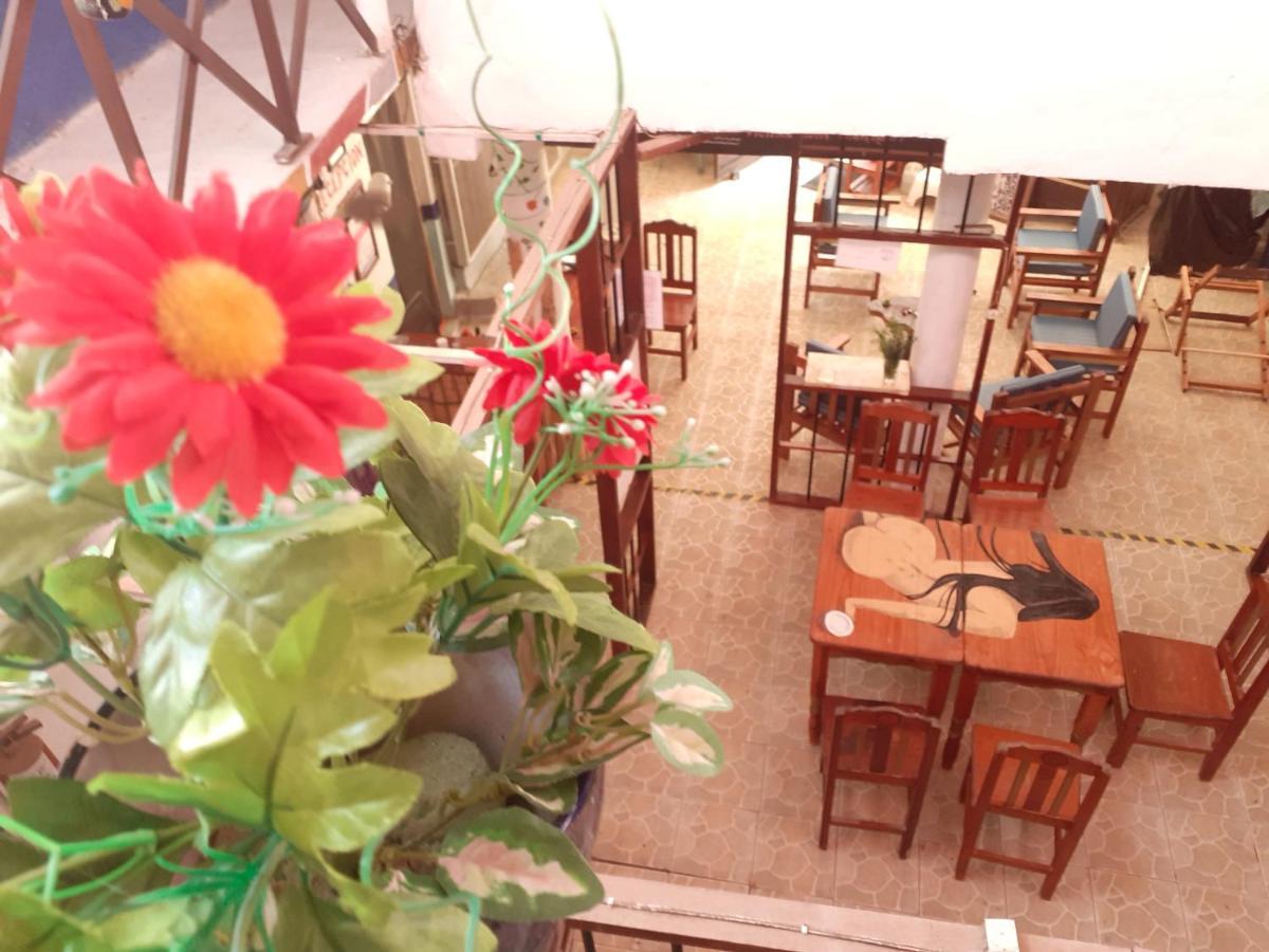 סיפוליטה Hotel Hostal Teresa מראה חיצוני תמונה