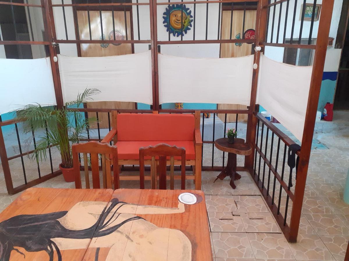 San Pedro Pochutla Hotel Hostal Teresa מראה חיצוני תמונה