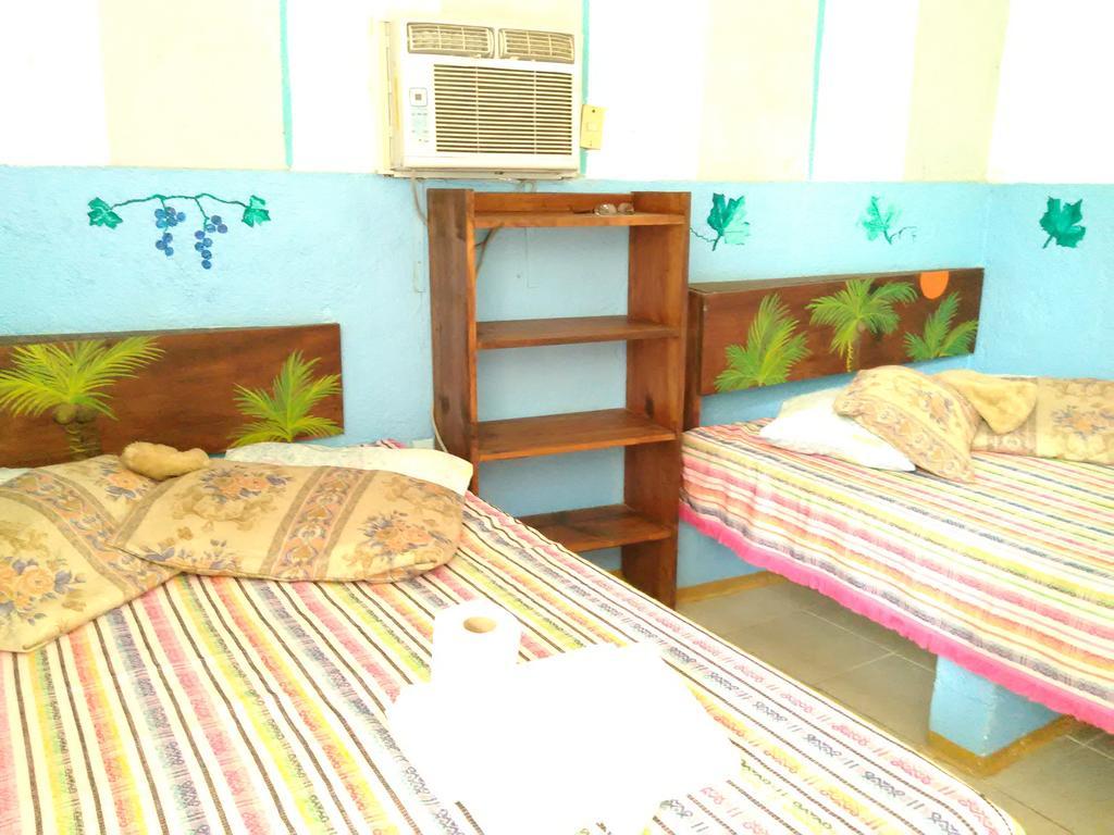 סיפוליטה Hotel Hostal Teresa מראה חיצוני תמונה
