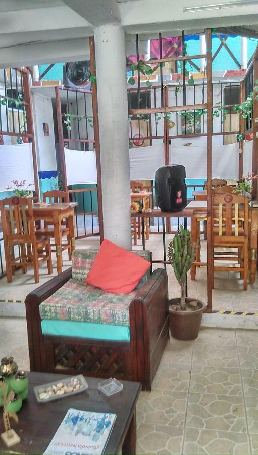 סיפוליטה Hotel Hostal Teresa מראה חיצוני תמונה